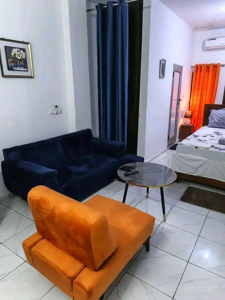 Studio meublé