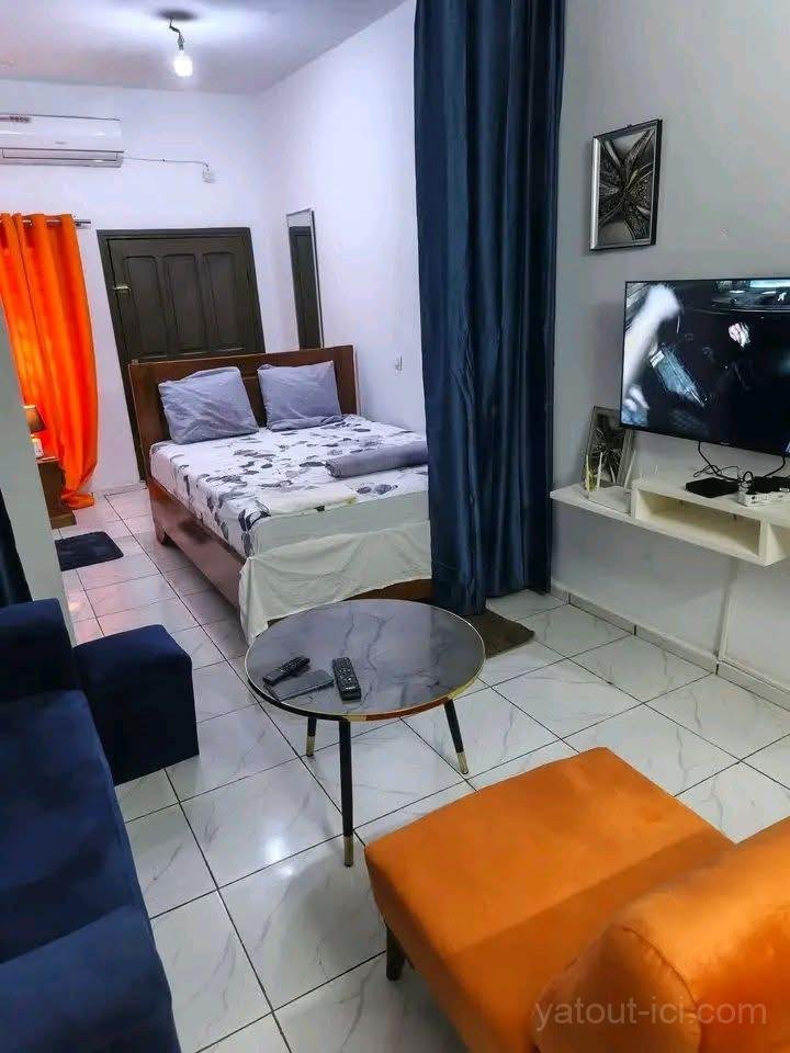 Studio meublé